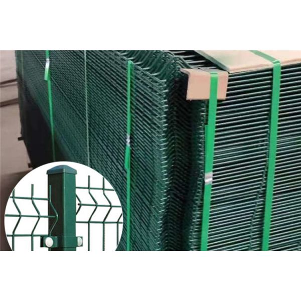 3mm-6mm Curved Welded Wire Fence Triangle Bending Fence Panels