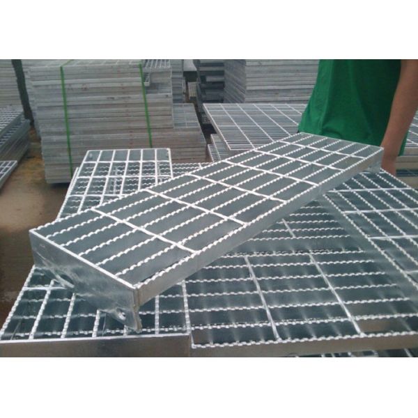 Industrial Steel Stair Treads Grating / Stainless Steel Step Treads
