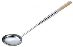 Cheap Hotel Stainless Steel Cookwares Soup Ladle 15cm Wood Handle ISO Approved for sale