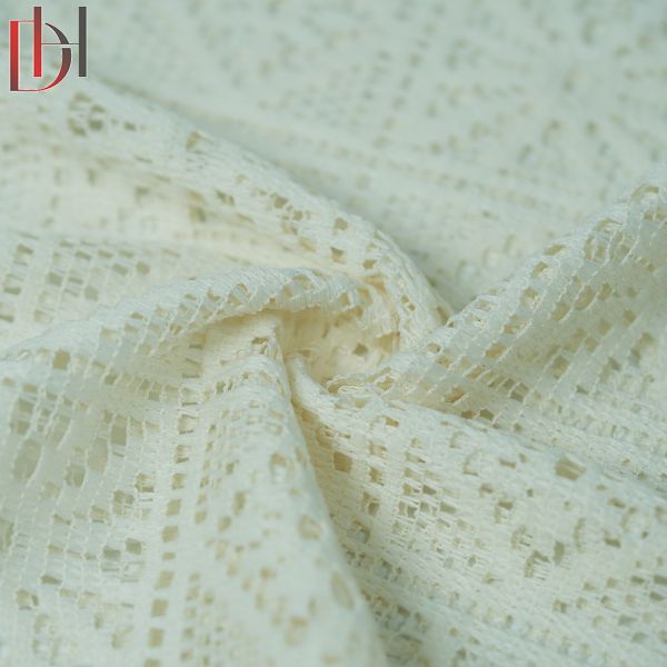 Organic Yarn Dyed Jacquard Fabric Windproof Stain Resistant Lightweight Polyester Fabric