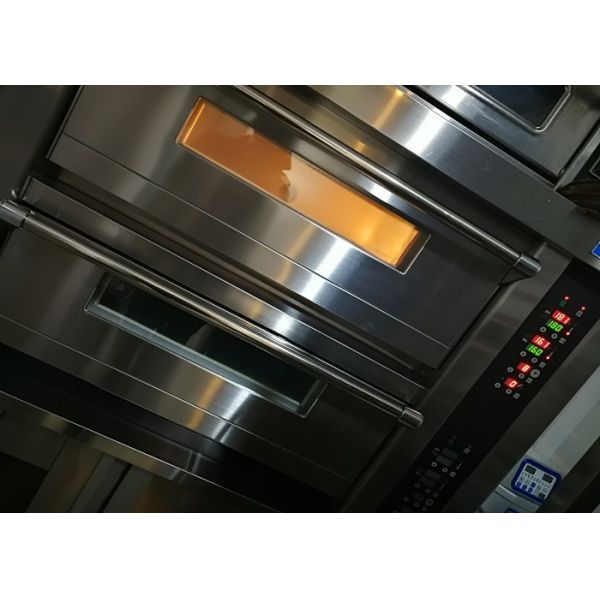 Digital Control Bread Deck Oven , Stable Running Bakery Convection Oven