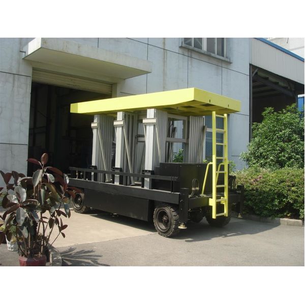 Six Mast Self Propelled Aerial Scissor Lift Big Platform For Steel Construction