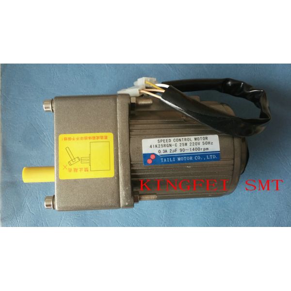 Yamaha YV100-2 Machine Conveyor Motor Speed Control Motor 220V 50Hz 25W