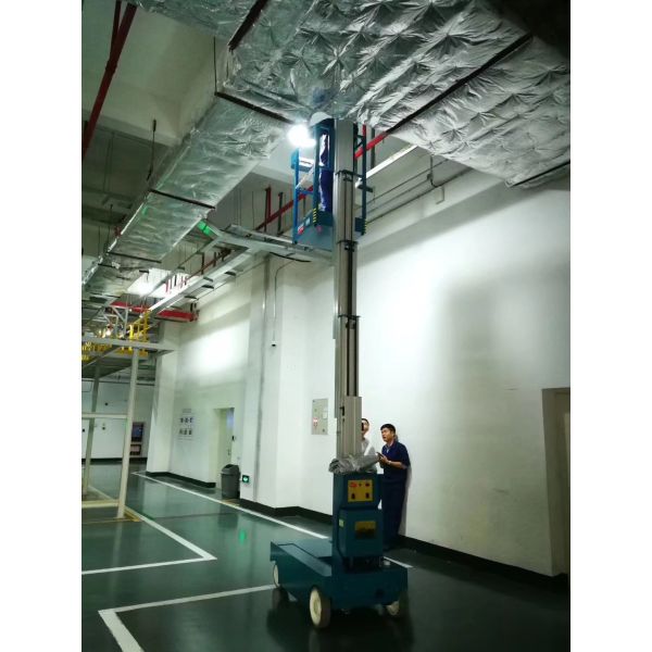 4- 8 m Self Propelled Electric Cherry Picker Single Mast Aerial Work Platform