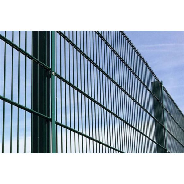 Security 656 Twin Wire Mesh Metal Welded Wire Fence With Square Post
