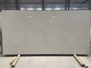 China NSF White Man Made Quartz Tile Countertop Big Slab on sale