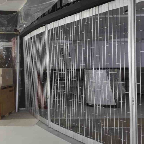Aluminum Flexibility Sliding Folding Shutter Doors For Storefronts / Retail Stores