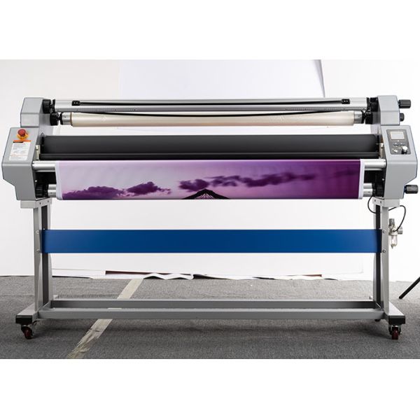 Professional Hot Roll Laminator 220V / 110V Hot Roll Laminating Machine For Laminating Speed 0 - 12m / Min